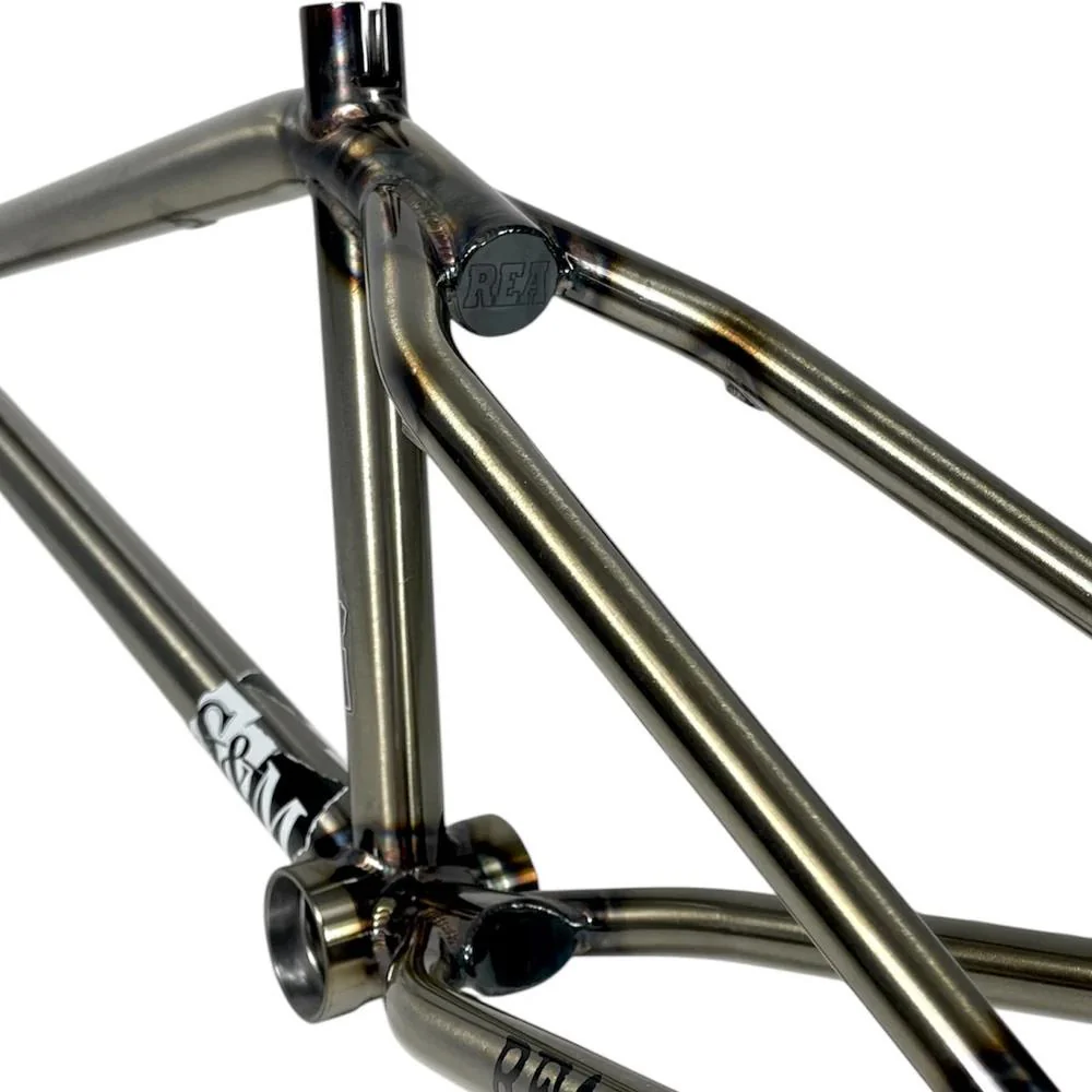 S&M REA Frame - Image 24
