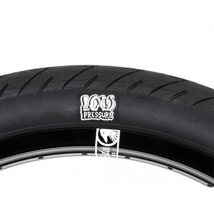 Shadow Strada Nuova Low Pressure Tyre - Image 3