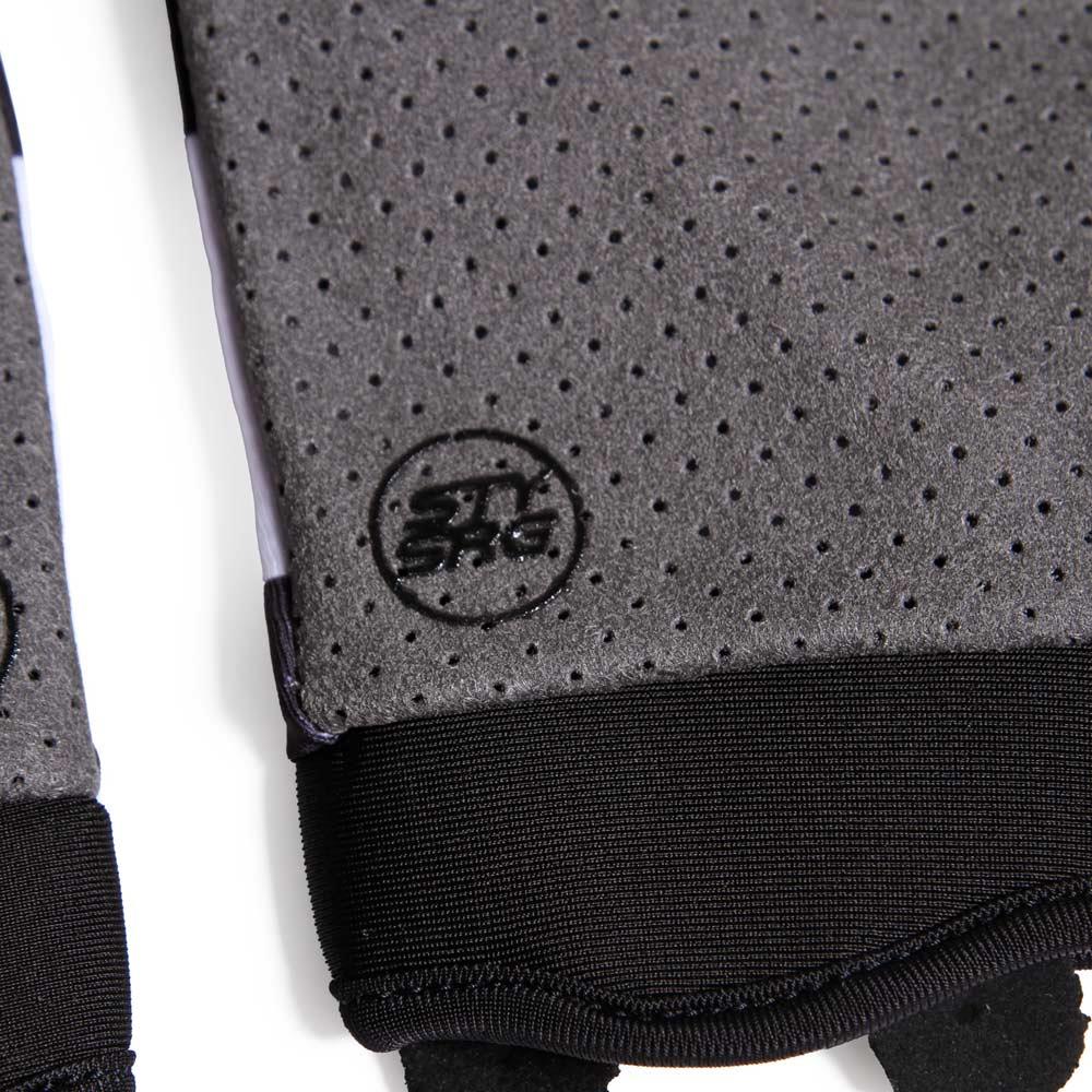 Stay Strong Classic Youth Gloves - Black - Image 4