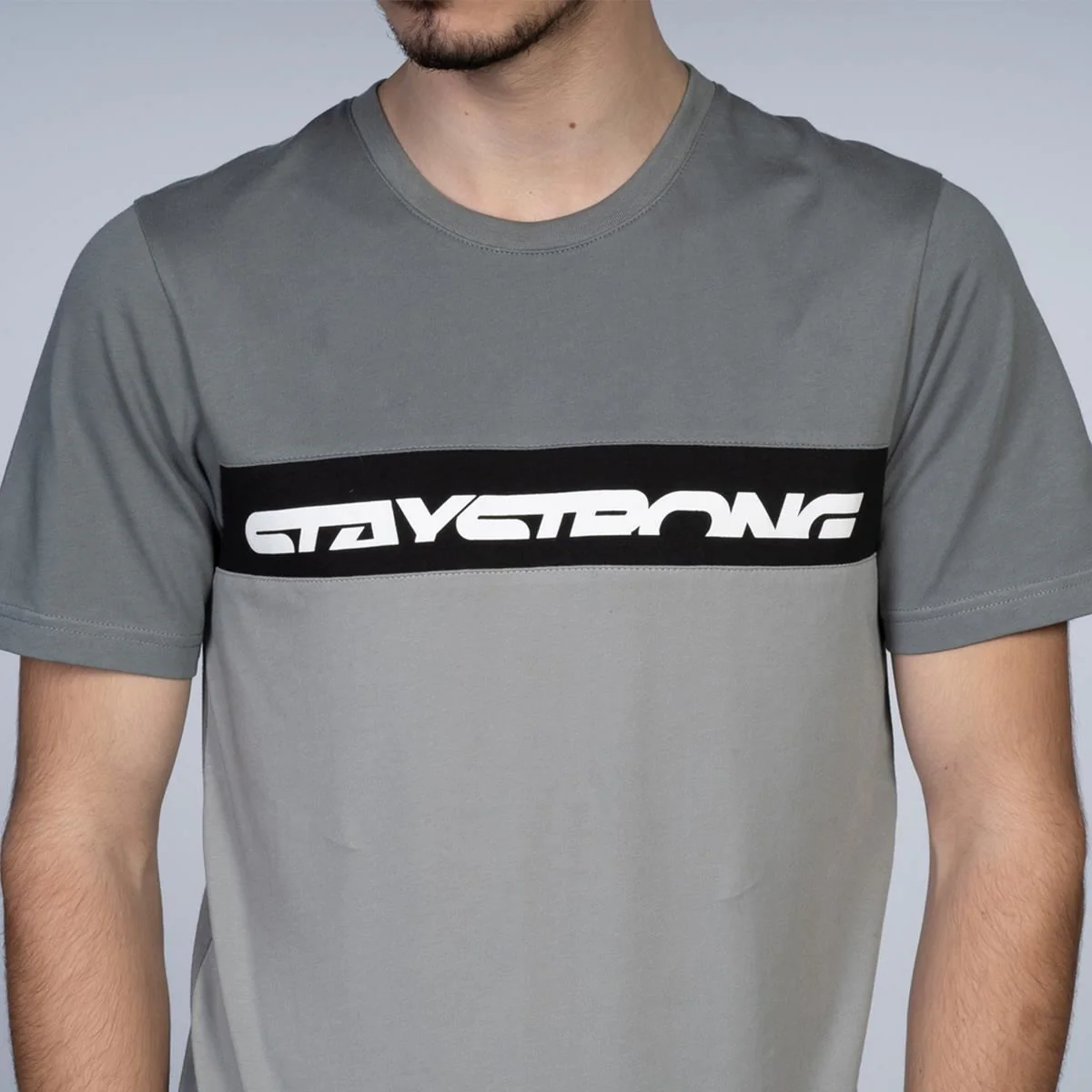 Stay Strong Cut Off T-Shirt - Black/Grey - Image 4