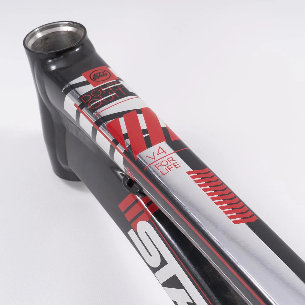 Stay Strong For Life 2023 V4 Pro Race Frame - Image 15