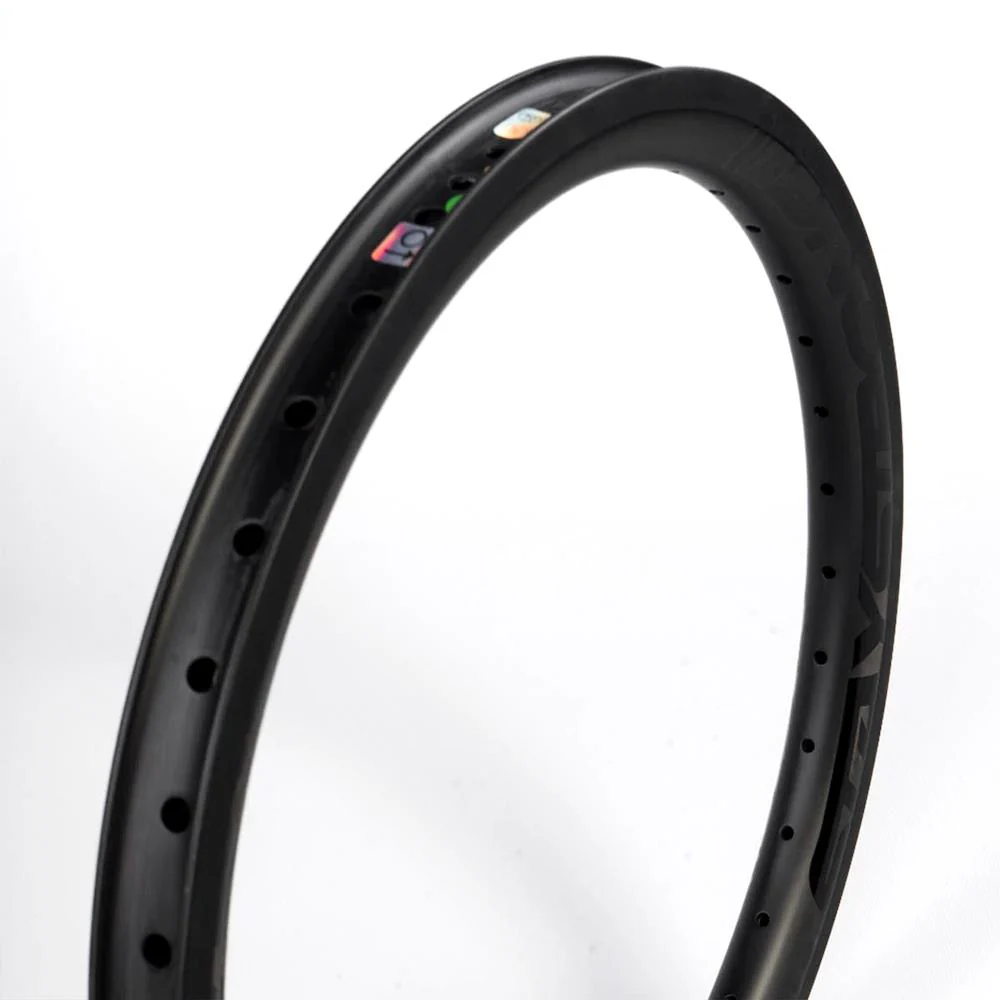 Stay Strong Race DVSN Carbon Pro Race Rim - Rear - Image 2