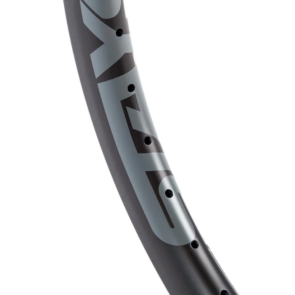 Stay Strong Reactiv 2 Carbon 20" Pro Race Front Rim - Image 3