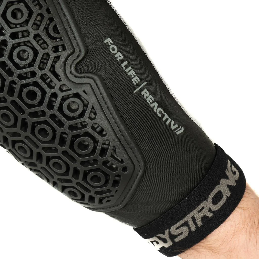 Stay Strong Reactiv Elbow Guard - Image 6
