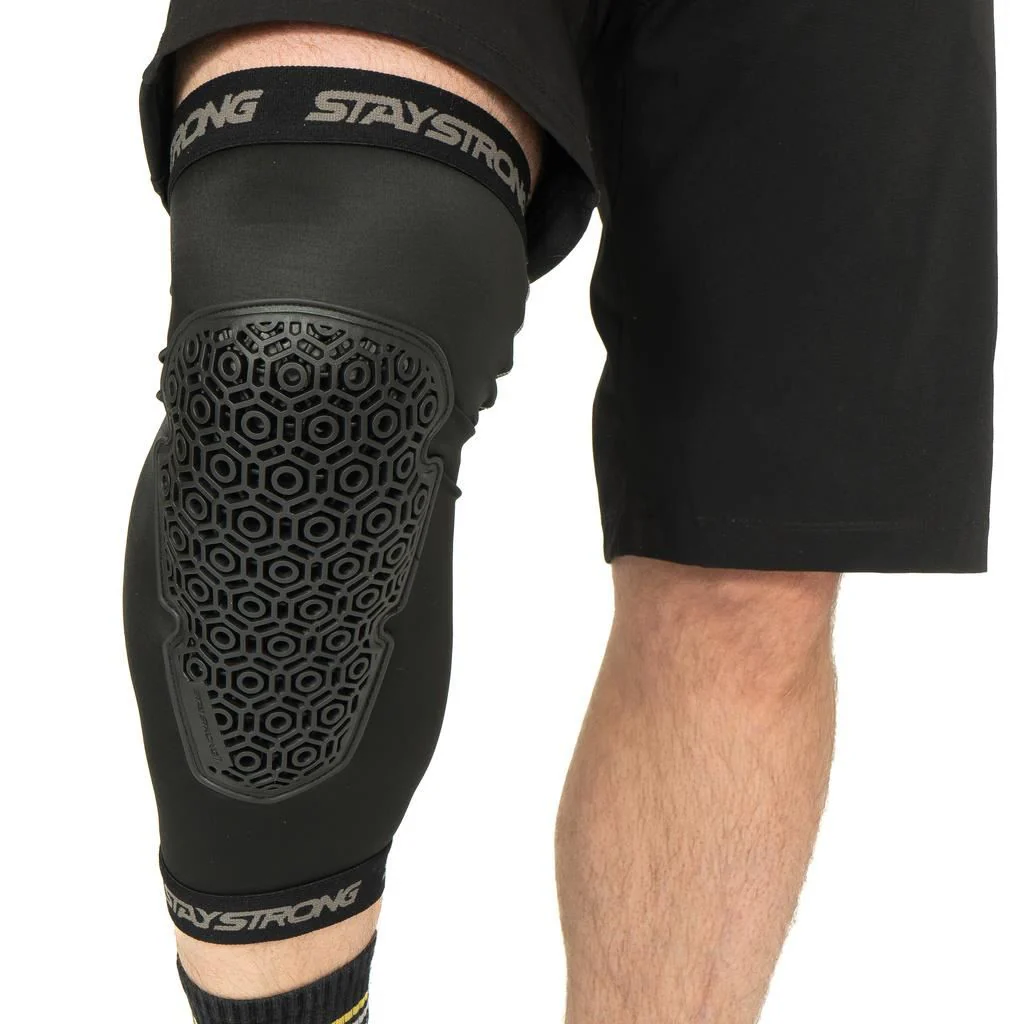 Stay Strong Reactiv Knee Guard - Image 6