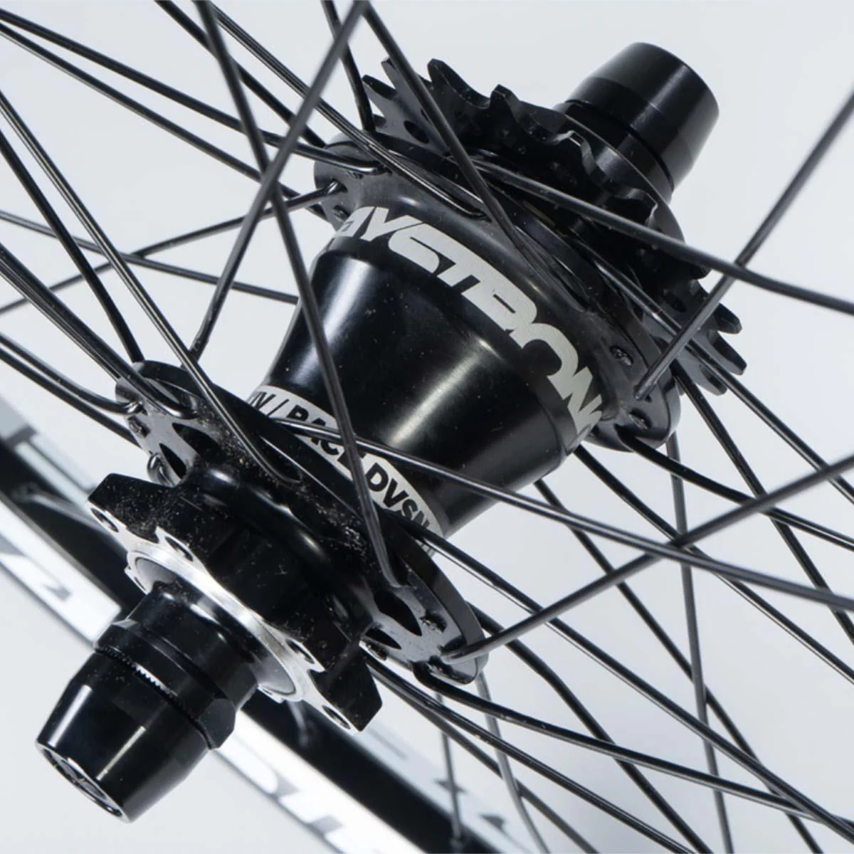 Stay Strong Reactiv Race 24" Disc 1.75" Wheelset - Image 8