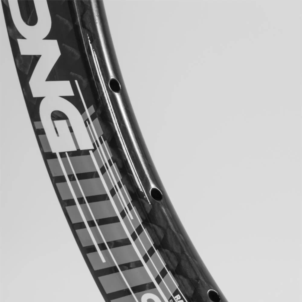 Stay Strong V3 Cruiser 24"x1.75" Carbon Race Rim - Image 3