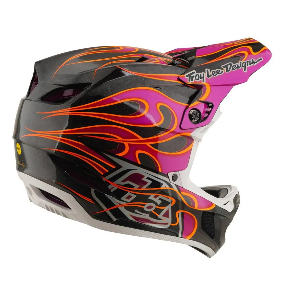 Troy Lee D4 Carbon MIPS Race Helmet - Torched Carbon/Magenta - Image 4