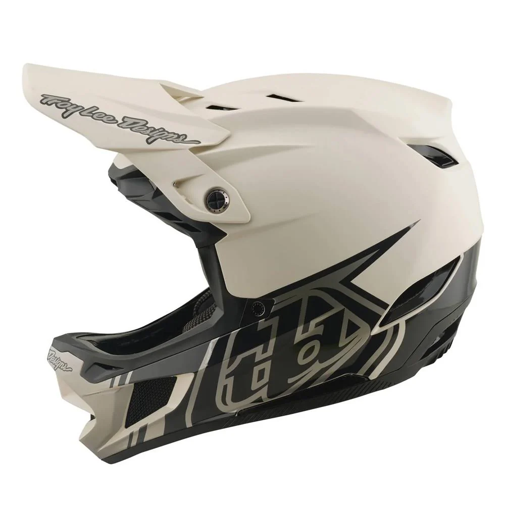 Troy Lee D4 Composite Race Helmet - Stealth Pumice - Image 2
